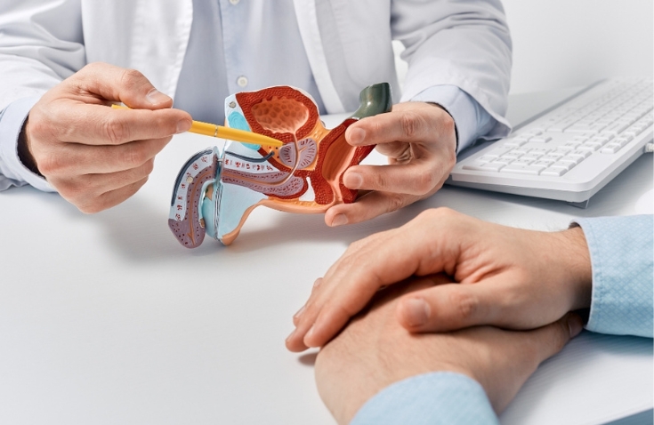 best robotic pyelopasty surgeon in Ahmedabad, India. Dr Rohan Patel